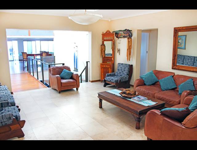 8 BEDROOM HOUSE FOR SALE IN DANA BAY